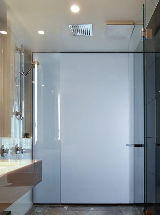 Exclusive Services project by Advanced Glass Industries in South Florida — photo 22