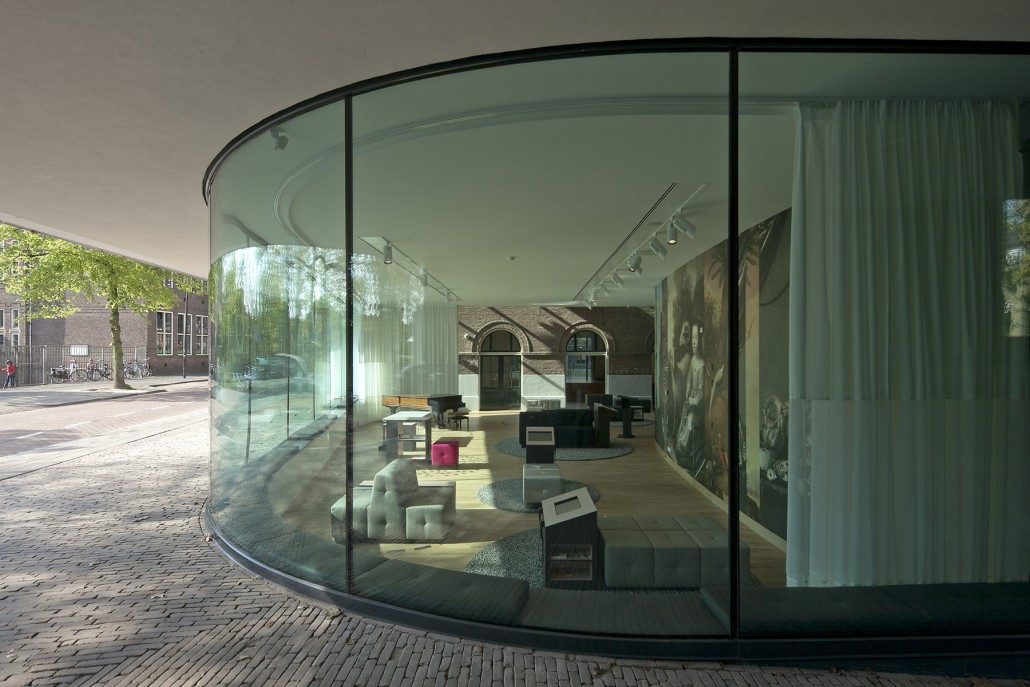 Curved & Bent Glass project by Advanced Glass Industries in South Florida — photo 11
