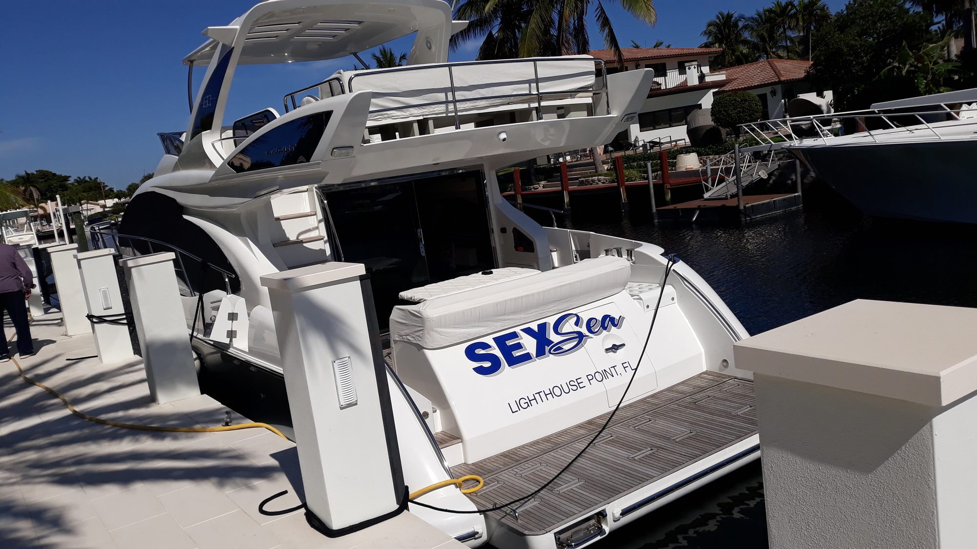 Yacht Glass project by Advanced Glass Industries in South Florida — photo 27