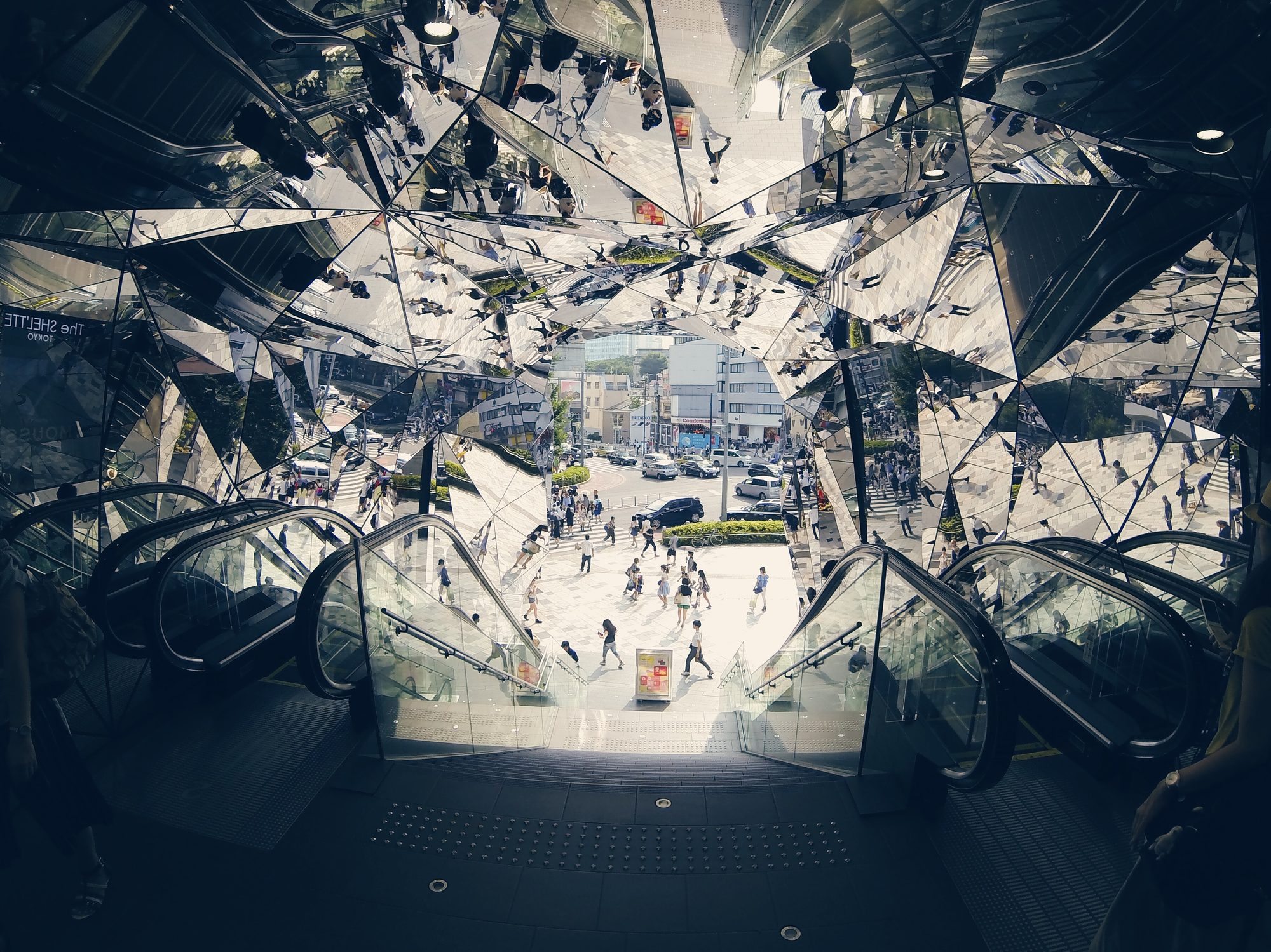 Mirrors project by Advanced Glass Industries in South Florida — photo 72