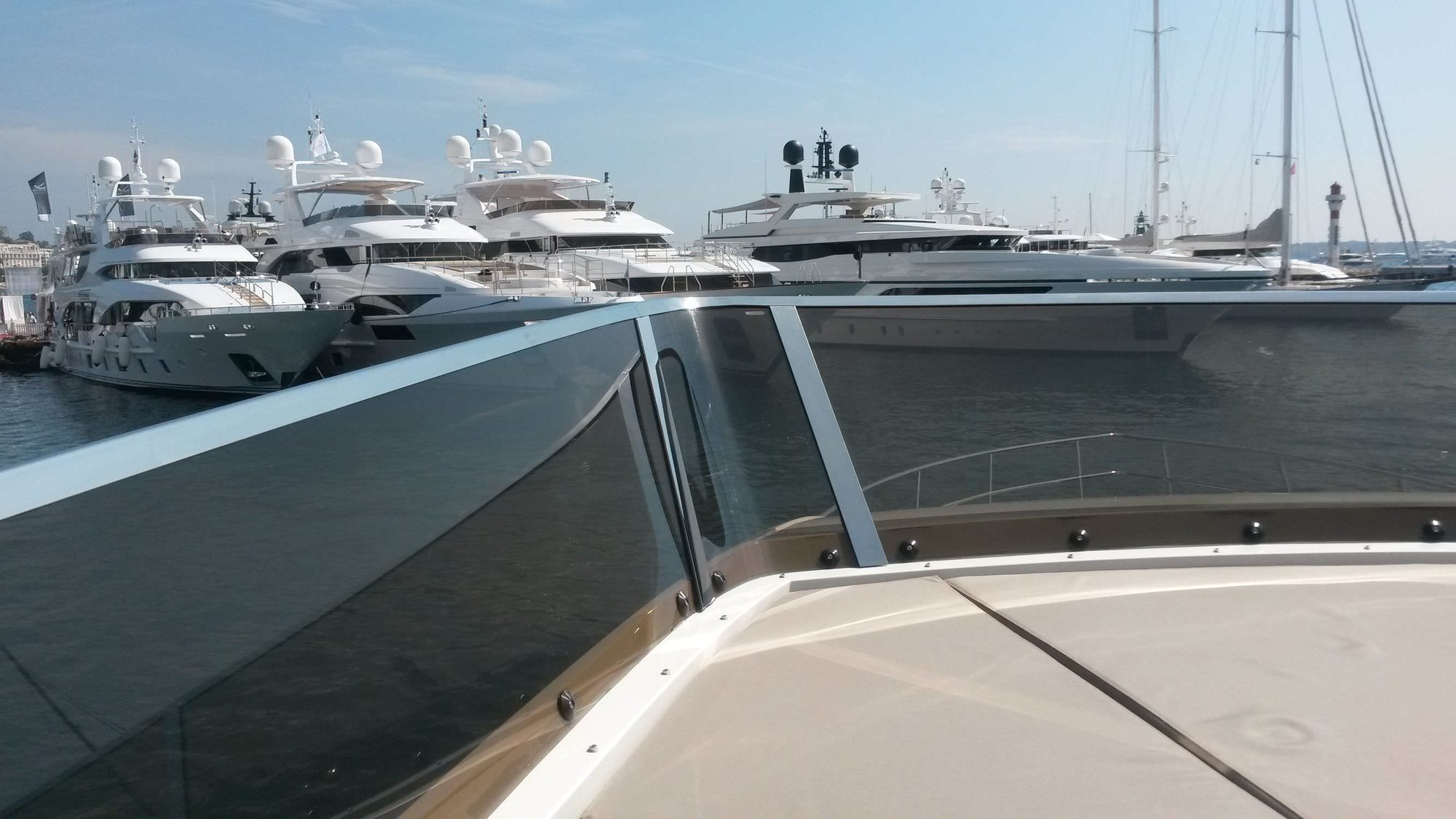 Yacht Glass project by Advanced Glass Industries in South Florida — photo 29
