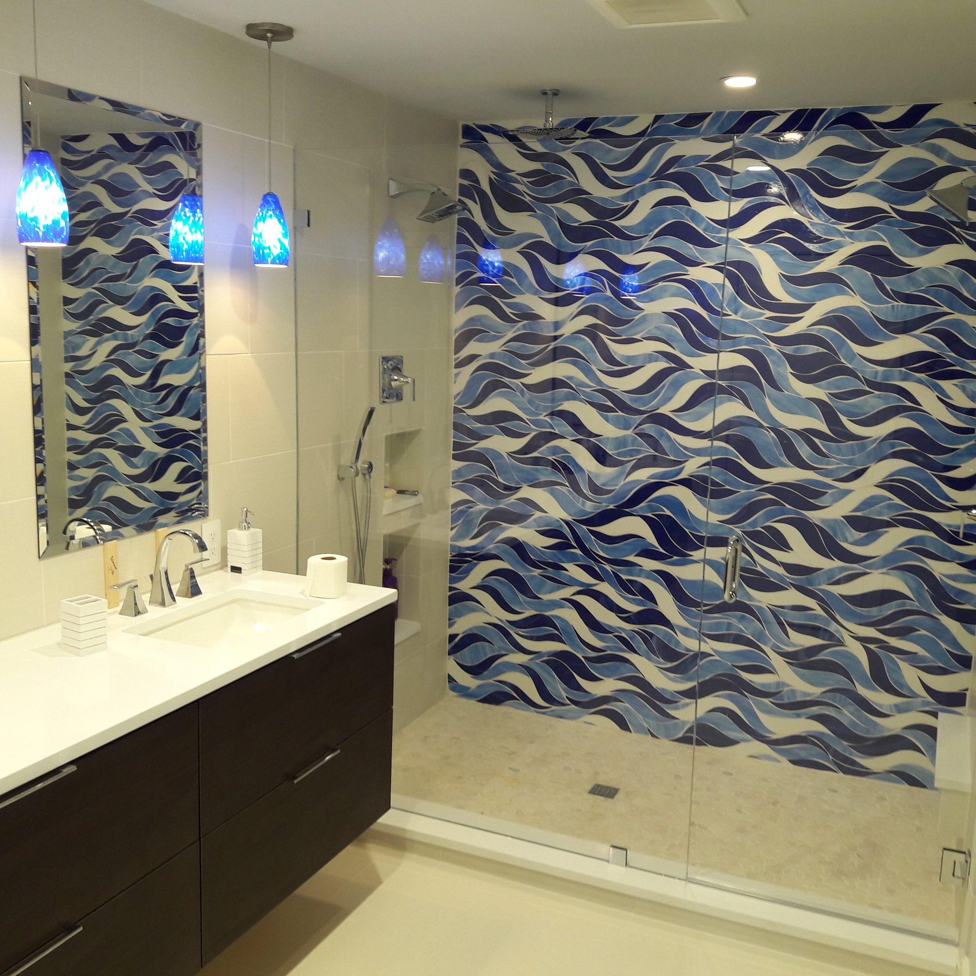 Frameless Shower & Tub Enclosures project by Advanced Glass Industries in South Florida — photo 11