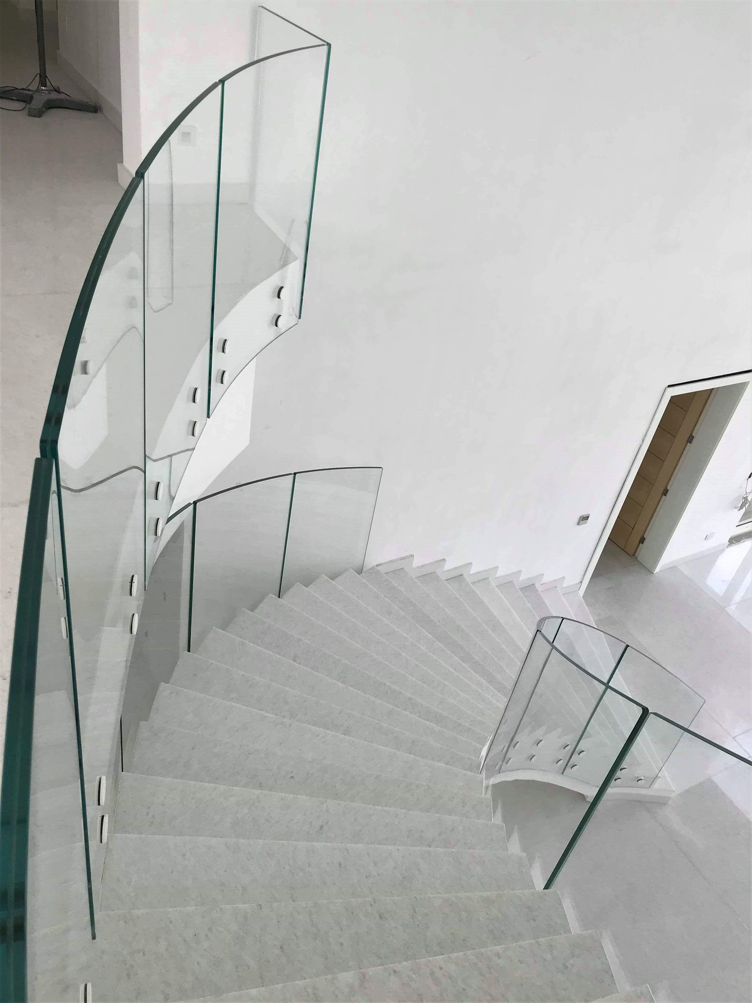 Curved & Bent Glass project by Advanced Glass Industries in South Florida — photo 15