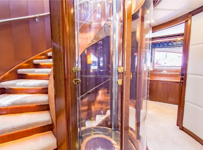 Yacht Glass project by Advanced Glass Industries in South Florida — photo 13