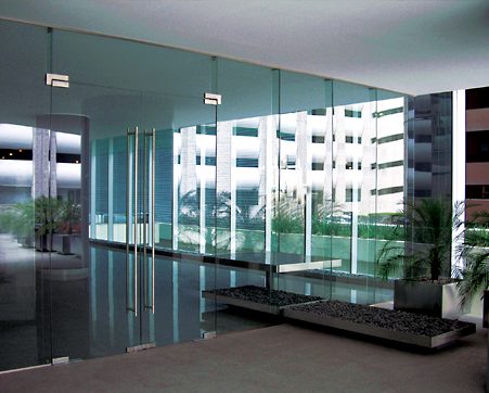 Glass Entrances project by Advanced Glass Industries in South Florida — photo 15