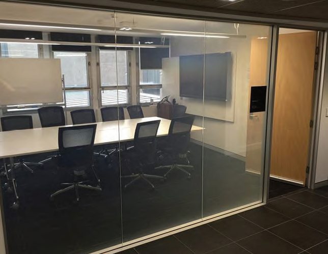 Exclusive Services project by Advanced Glass Industries in South Florida — photo 10
